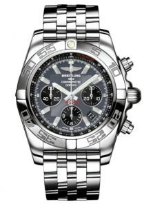  Breitling Chronomat 44  AB011012/F546 watch