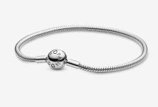  Pandora Moments Snake 590728-19 bracelet