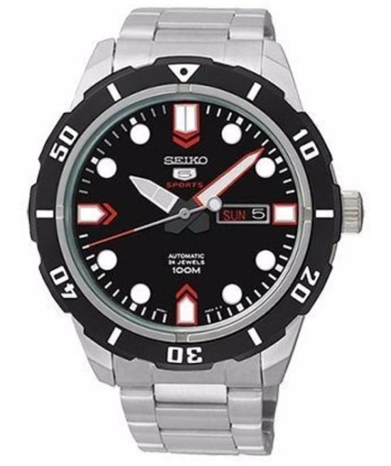 Seiko SRP673K1 5 Sports Automatic watch