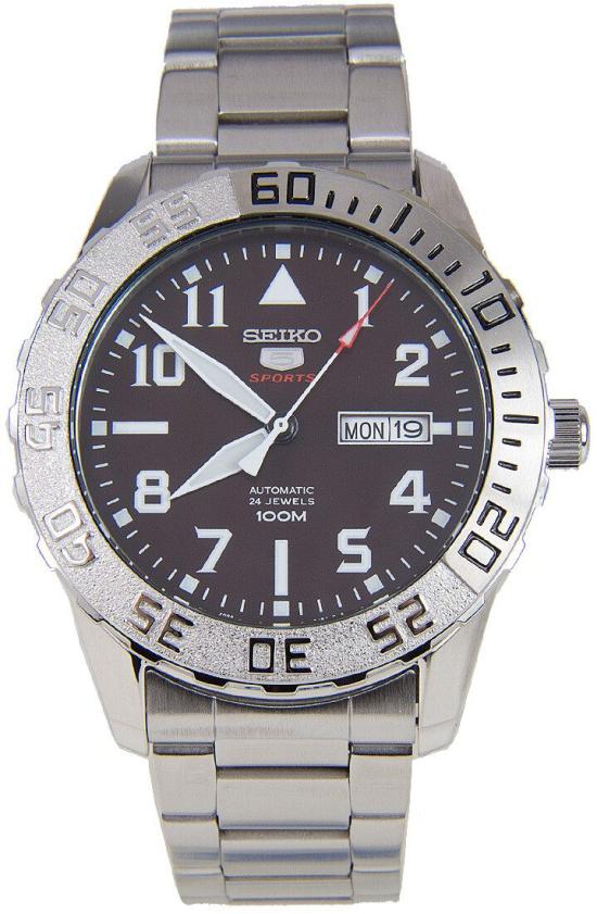 Seiko Sports 5 SRP753K1 Military watch